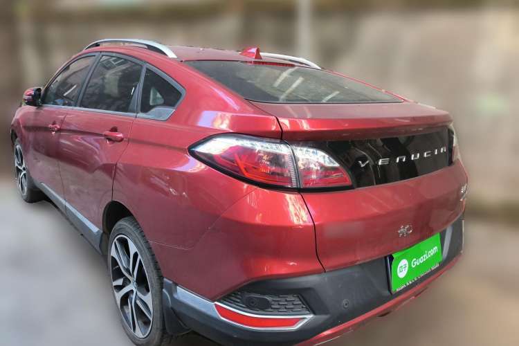 Used Venucia T90 2017 2.0L CVT Leading Edition

