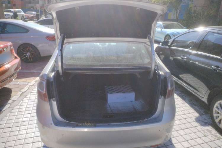 Used Ford Fiesta 2009 Sedan 1.5L Automatic Fashion Edition
