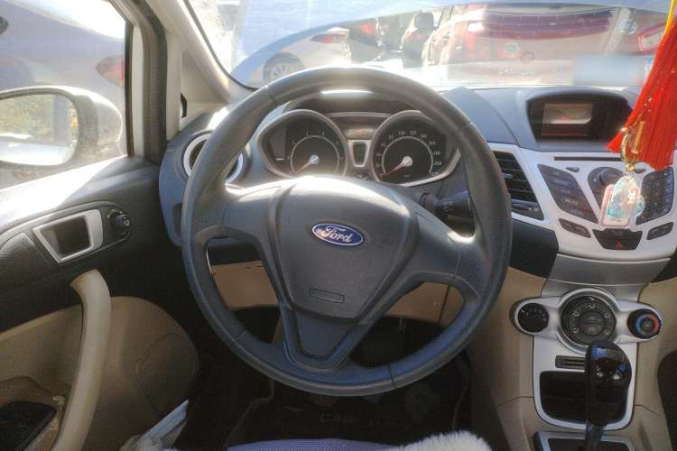 Used Ford Fiesta 2009 Sedan 1.5L Automatic Fashion Edition
