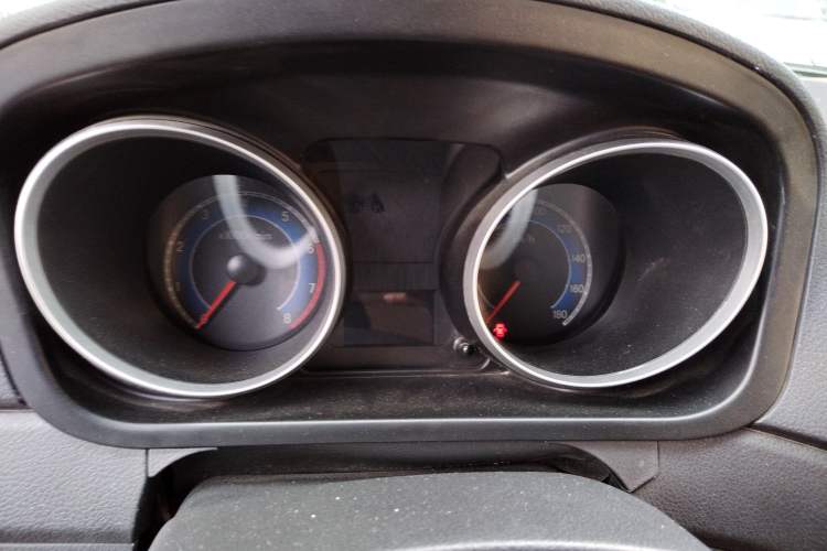 Used CHANGAN KAICHENG Ruixing M90 2021 2.0L Standard Version Flat-Top Liftgate 6-Seater LJ481Q6