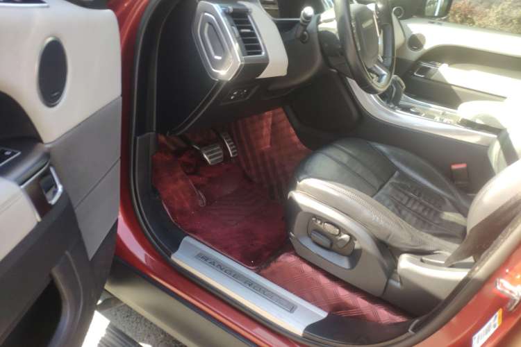 Used Land Rover Range Sport 2014 3.0 SC V6 HSE Driver Seat