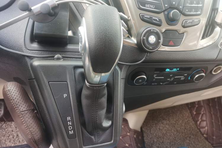 Used Ford Tourneo Custom 2017 2.0T Automatic Elite Edition
