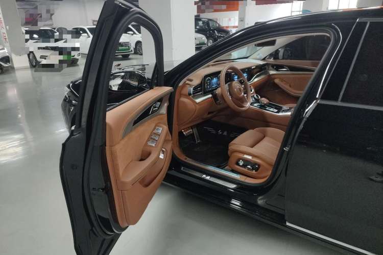 Used Hongqi H9 2020 3.0T Smart Connect Flagship Edition
