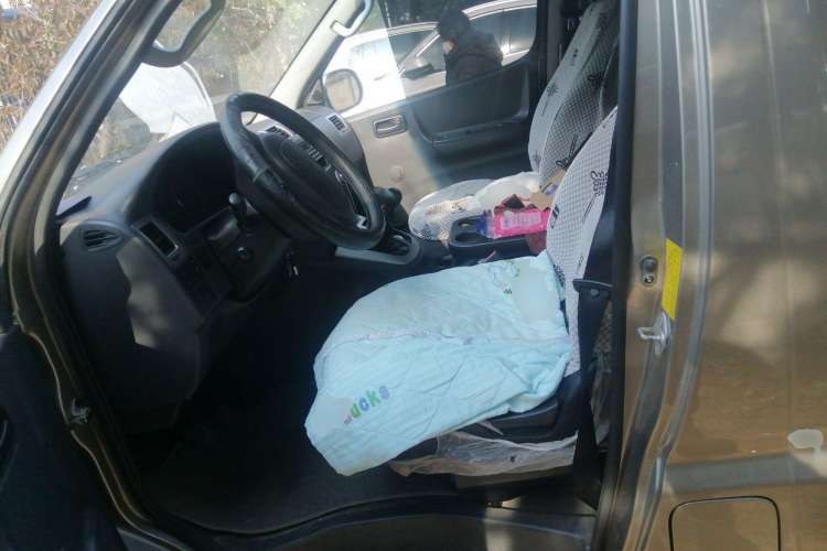 Used Jinbei Express 2020 2.0L Upgraded Version China VI Standard 6-Seater 1TZS