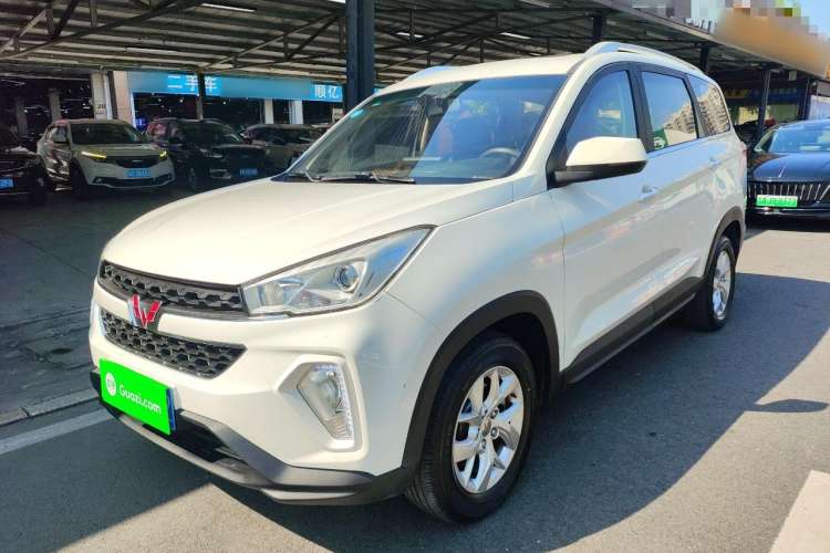 Used Wuling Hongguang S3 2018 1.5L Manual Luxury Model China V Standard