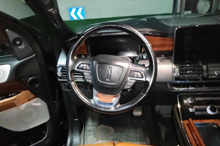 Used Lincoln Navigator 2018 3.5T Prestige Version China V Emission Standard
