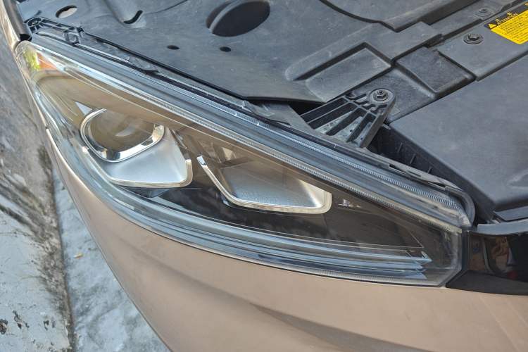 Used WM Motor EX5 2020 EX5-Z Fun Dynamic Edition Right Front Headlight