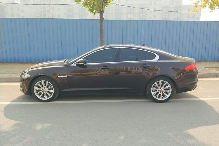 Used Jaguar XF 2014 XF 2.0T Luxury Edition
