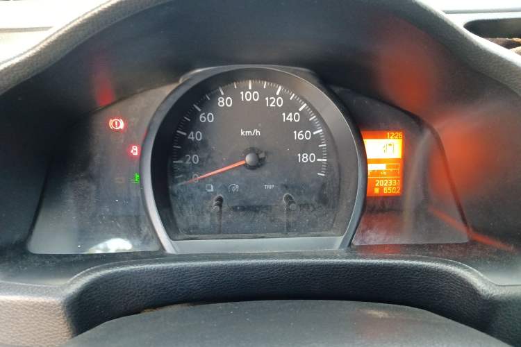 Used Nissan NV200 2010 1.6L Luxury Model Instrument Cluster