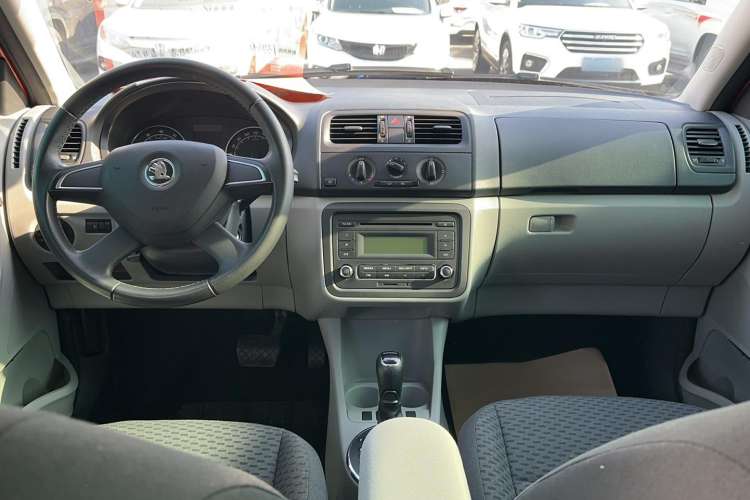 Used Skoda Fabia 2012 1.4L Automatic Crystal Edition