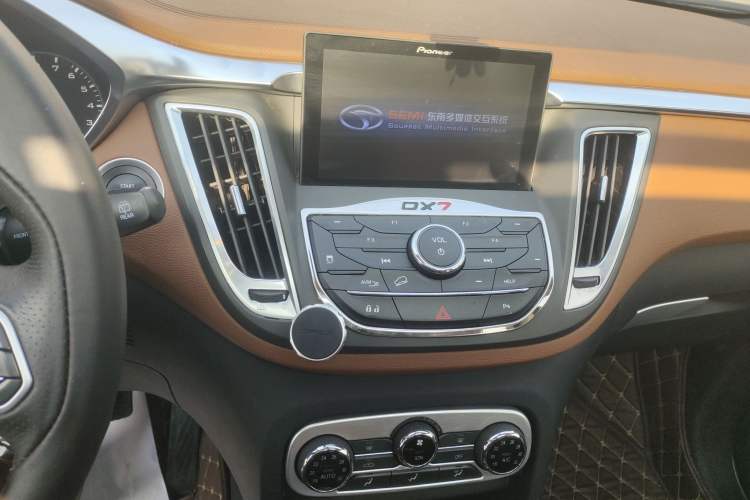 Used Soueast DX7 2018 1.5T Automatic Luxury Model