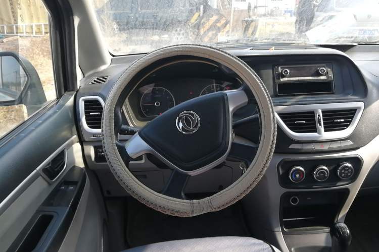 Used Dongfeng Shuaike 2016 1.5L Manual Standard Edition