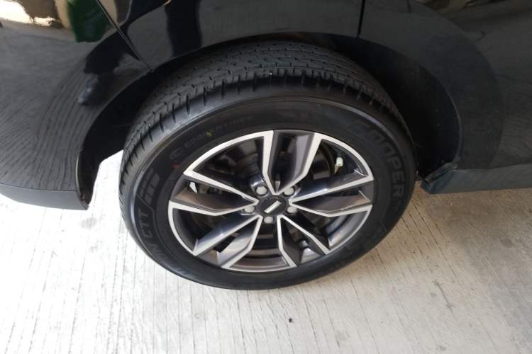 Used Wey VV5 2021 1.5T Two-Wheel Drive Smart Pioneer
