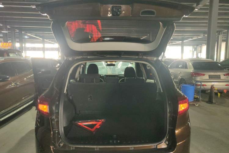 Used Land X5 2016 Plus 2.0T Automatic Enjoyment Edition
