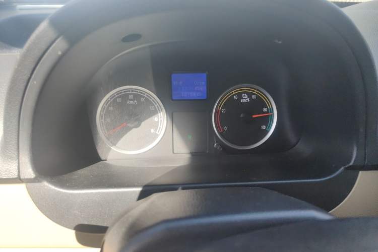 Used Dongfeng Xiaokang EC36 2017 Base Model
