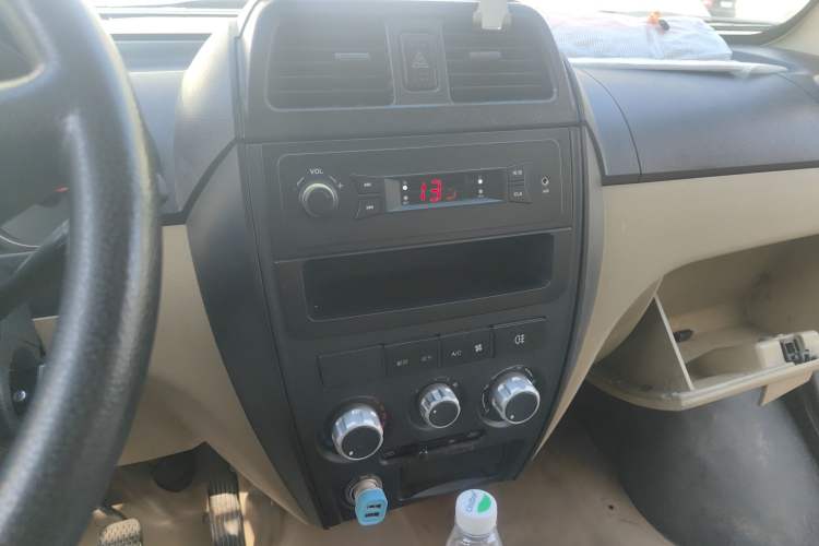 Used Dongfeng Xiaokang EC36 2017 Base Model
