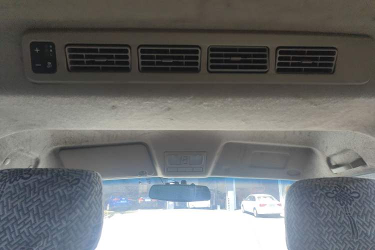 Used Dongfeng Xiaokang EC36 2017 Base Model
