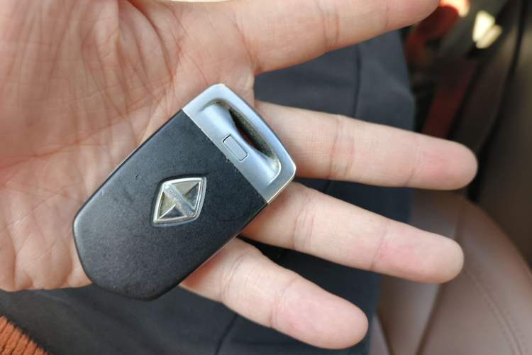 Used BORGWARD BX7 2016 28T Two-Wheel Drive Luxury Version 5 Seats