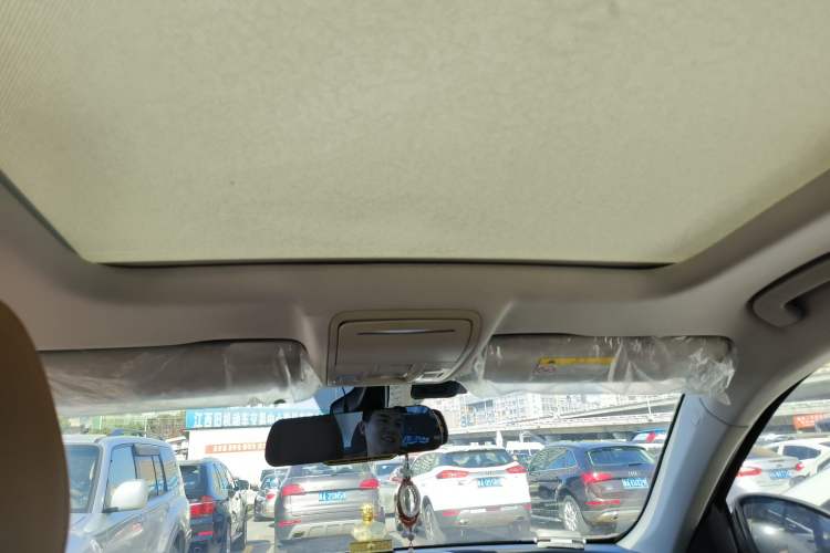 Used BORGWARD BX7 2016 28T Two-Wheel Drive Luxury Version 5 Seats