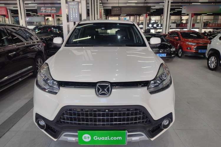 Used JMC Yusheng S350 2016 2.0T Automatic 4x4 Gasoline Luxury Version with Sunroof 7 Seats
