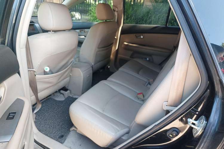 Used BYD S6 2011 2.4L Automatic Luxury Edition