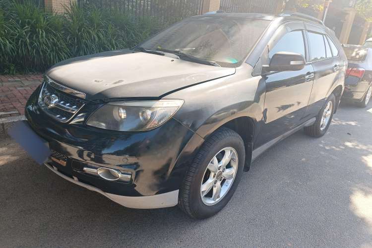 Used BYD S6 2011 2.4L Automatic Luxury Edition