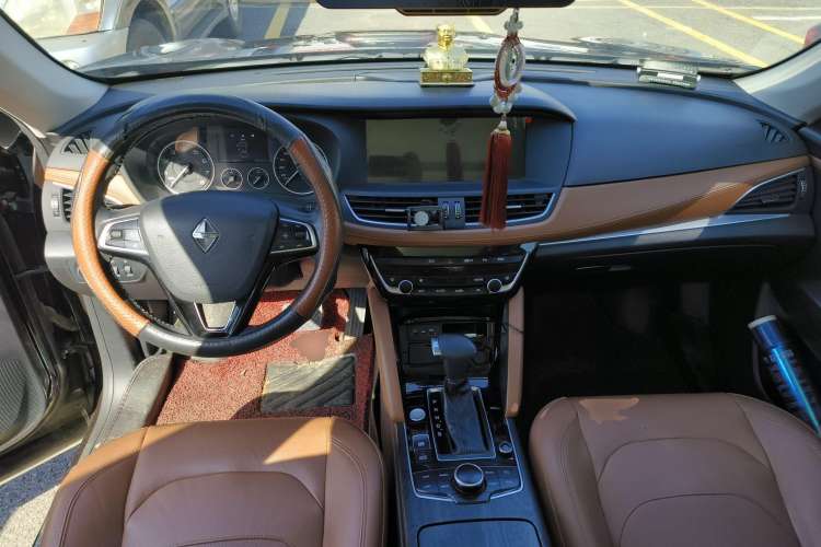 Used BORGWARD BX7 2016 28T Two-Wheel Drive Luxury Version 5 Seats