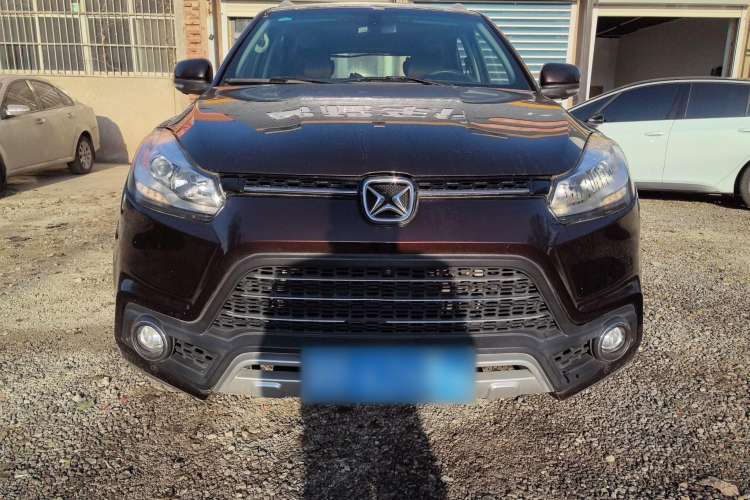 Used JMC Yusheng S350 2016 2.0T Automatic All-Wheel Drive Gasoline Ultra-Luxury 5-Seater
