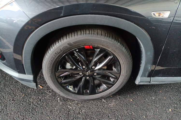 Used Chevrolet Orlando 2020 Light Hybrid Redline 530T Automatic Enjoyment Edition (5+2 Models)