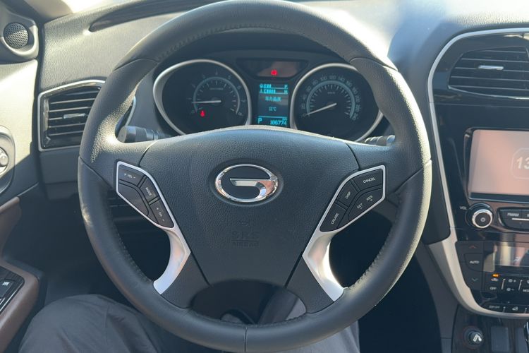 Used GAC Trumpchi GS5 Super 2015 1.8T Automatic Two-Wheel Drive Elite Edition
