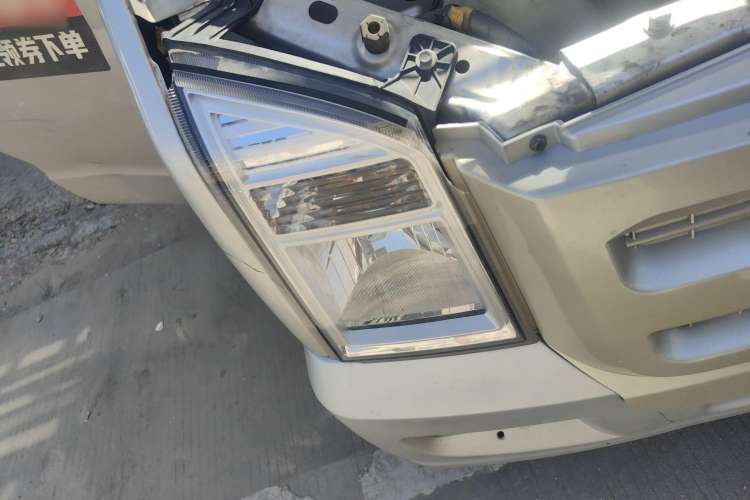 Used Dongfeng Xiaokang EC36 2017 Base Model
