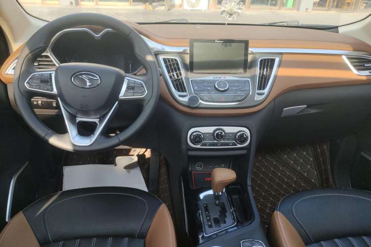 Used Soueast DX7 2018 1.5T Automatic Luxury Model