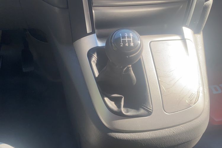 Used Jinbei Express 2020 2.0L Upgraded Version China VI Standard 6-Seater 1TZS