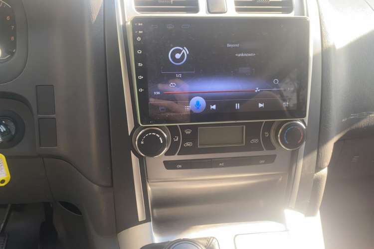 Used Jinbei Express 2020 2.0L Upgraded Version China VI Standard 6-Seater 1TZS