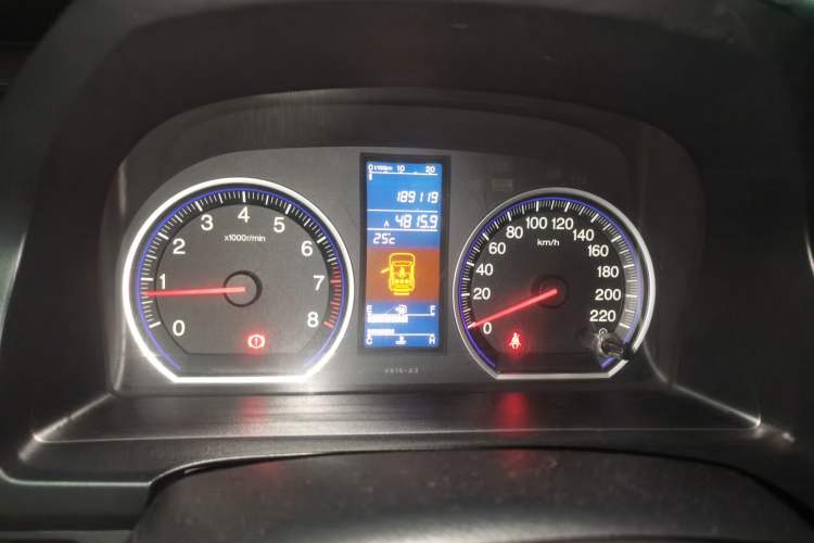 Used Honda CR-V 2010 2.0L manual two-wheel drive urban version
