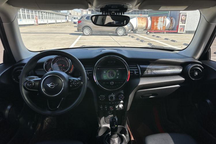 Used MINI MINI 2020 1.5T COOPER Classic Edition
