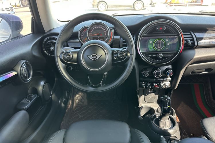 Used MINI MINI 2020 1.5T COOPER Classic Edition
