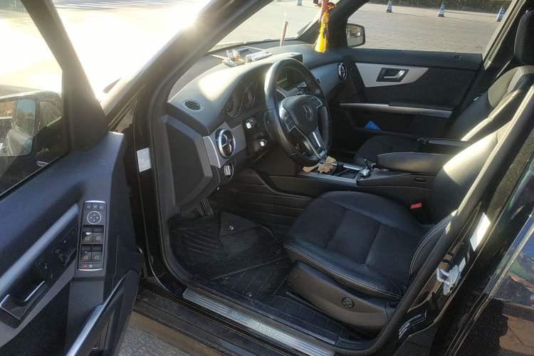 Used Mercedes-Benz GLK-Class 2015 GLK 260 4MATIC Fashion Edition Ultimate Version