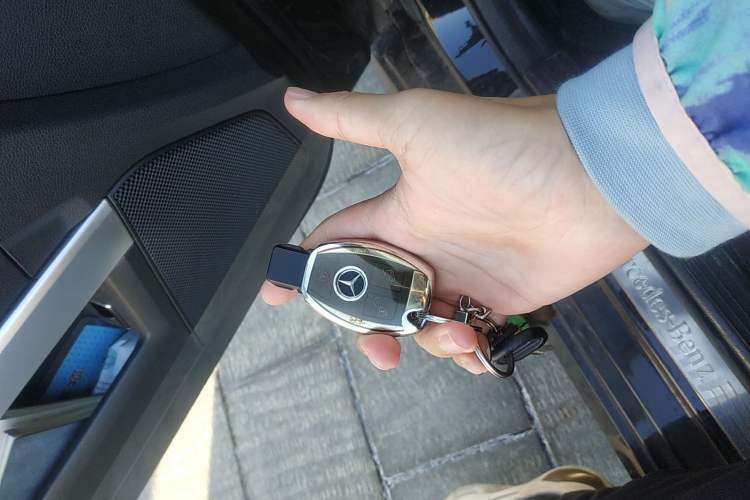 Used Mercedes-Benz GLK-Class 2015 GLK 260 4MATIC Fashion Edition Ultimate Version