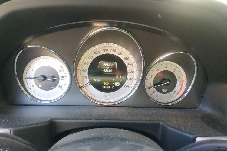 Used Mercedes-Benz GLK-Class 2015 GLK 260 4MATIC Fashion Edition Ultimate Version