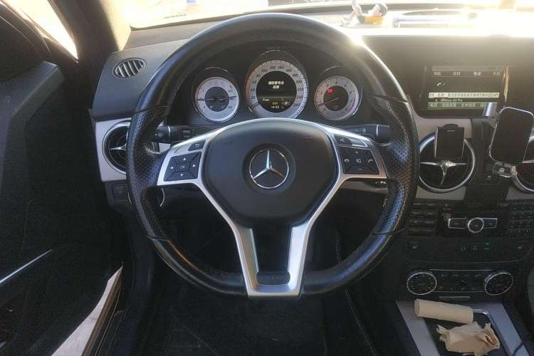 Used Mercedes-Benz GLK-Class 2015 GLK 260 4MATIC Fashion Edition Ultimate Version