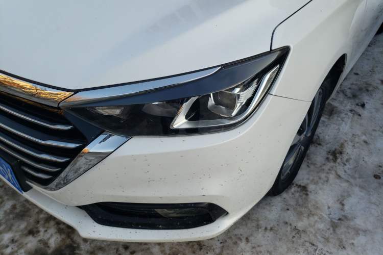 Used BAIC  2019 1.5L CVT Luxury Edition China V
