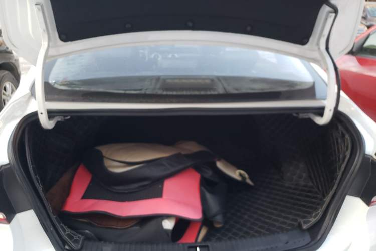 Used BAIC  2019 1.5L CVT Luxury Edition China V
