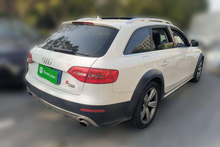 Used Audi A4 2014 40 TFSI allroad quattro plus version
