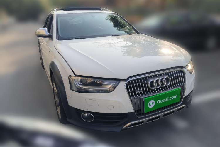 Used Audi A4 2014 40 TFSI allroad quattro plus version
