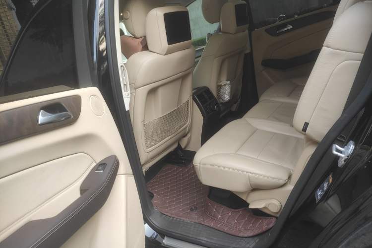 Used Mercedes-Benz GLS 2016 GLS 400 4MATIC Luxury Model
