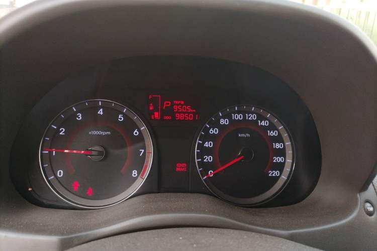 Used Hyundai Verna (older generation) 2010 Sedan 1.4L Automatic Fashionable GT Model
