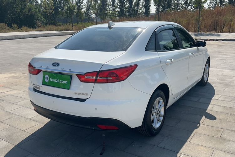 Used Ford Escort 2019 Revised 1.5L Automatic ZhiXiang Version (Tire Pressure Monitoring) China VI Standard
