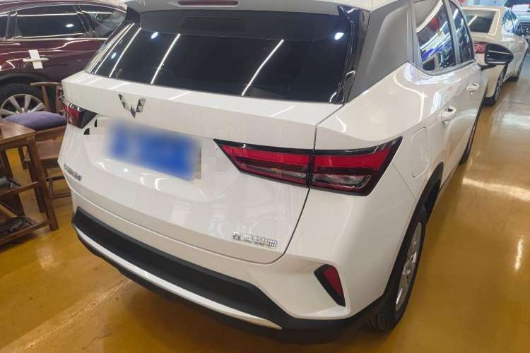 Used Wuling Alvez 2022 1.5L Manual Free-Style Model