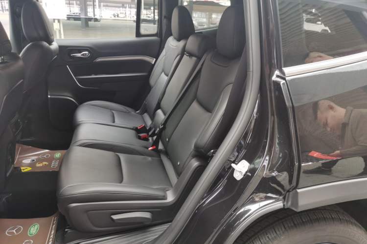 Used Jeep Grand Commander 2022 2.0T Four-Wheel Drive Luxury Edition
